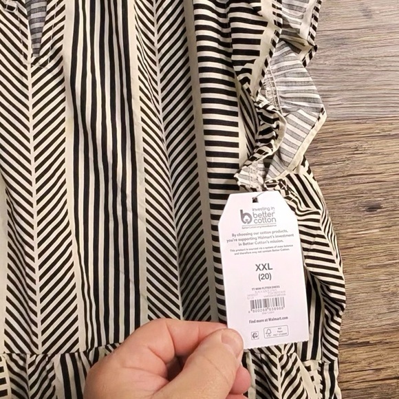 Time and Tru Black and Tan Striped Dress - Picture 8 of 12